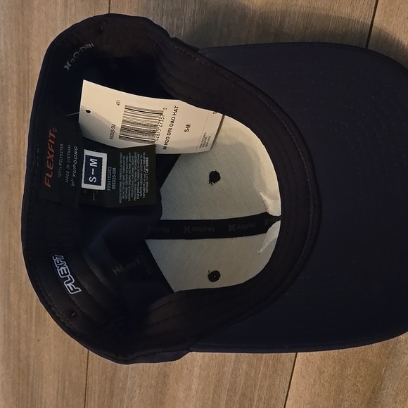 NWT Blue Hurley Fitted S/M Hat - Picture 4 of 4